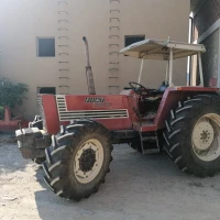 TRATTORE CAMPO APERTO FIAT 980