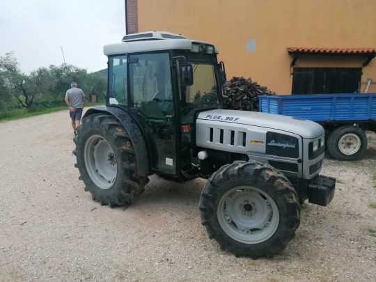 TRATTORE VIGNETO LAMBORGHINI F 90 PLUS