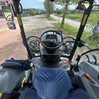 TRATTORE CAMPO APERTO NEW HOLLAND T4 75 S