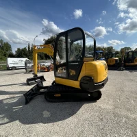 ESCAVATORE JCB 8035