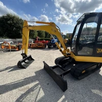 ESCAVATORE JCB 8035