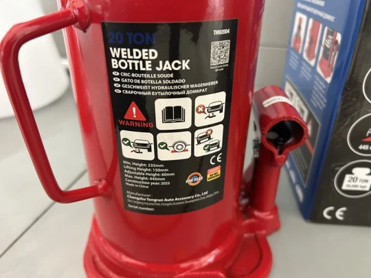 MARTINETTO TELESCOPICO A VITE 20 TON