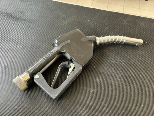 PISTOLA TRAVASO GASOLIO CON BLOCCO AUTOMATICO PER ELETROPOMPE