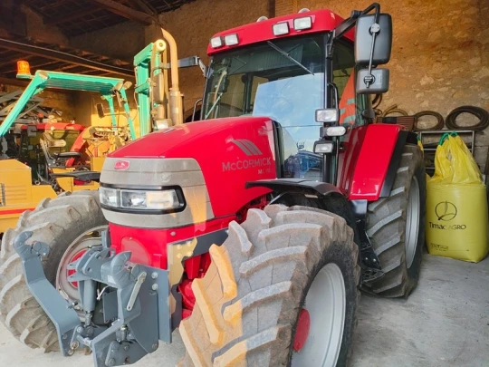 TRATTORE CAMPO APERTO MC CORMICK MC 115