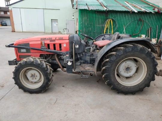TRATTORE VIGNETO SAME DORADO F 100