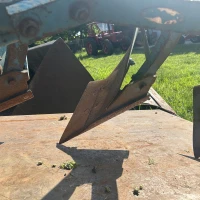 TRIVOMERE PER VIGNETO