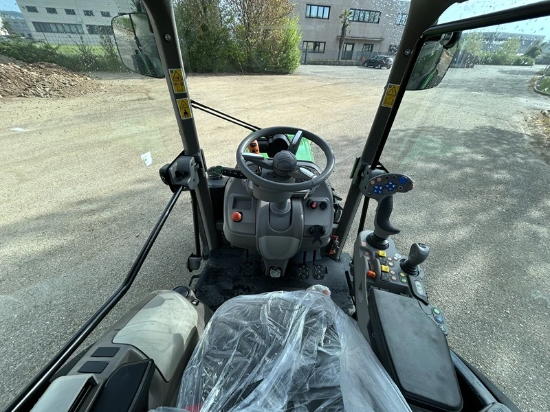 TRATTORE VIGNETO DEUTZ-FAHR 5115 DS TTV