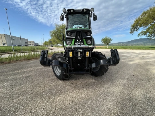 TRATTORE VIGNETO DEUTZ-FAHR 5115 DS TTV