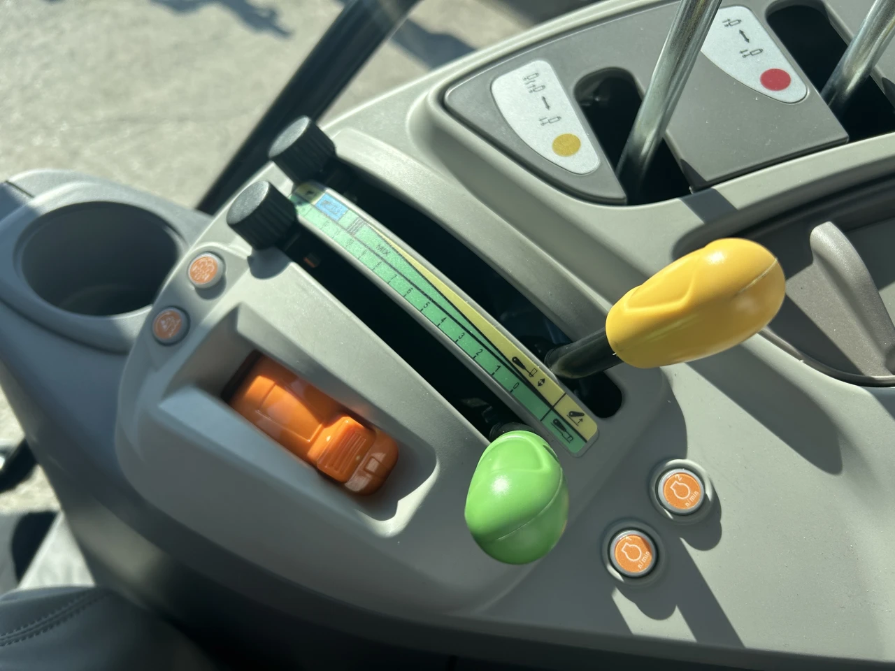 TRATTORE CAMPO APERTO SAME EXPLORER 105 GS