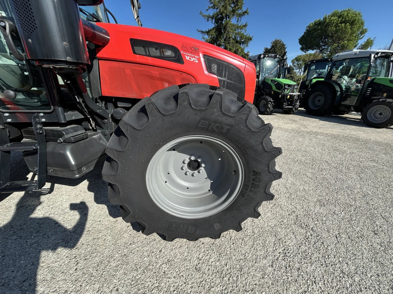 TRATTORE CAMPO APERTO SAME EXPLORER 105 GS