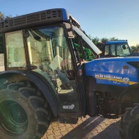 TRATTORE FRUTTTEO NEW HOLLAND T4.110 F