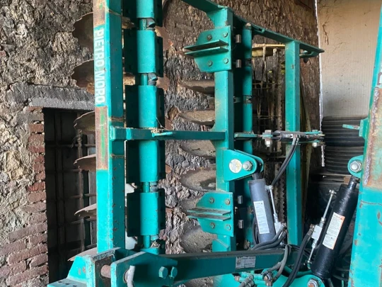 DISCHIERA PIETRO MORO