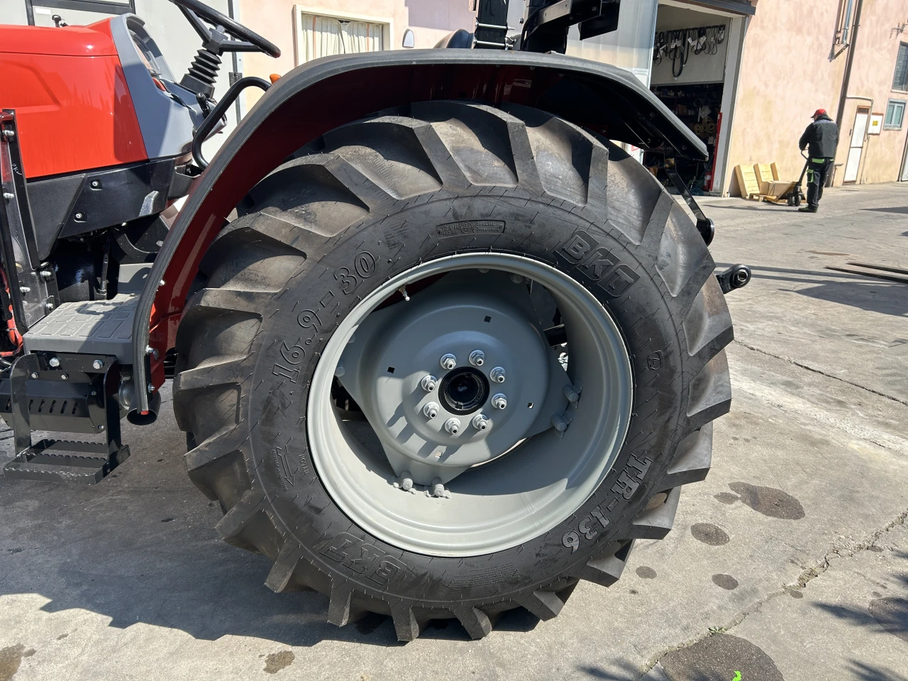 TRATTORE CAMPO APERTO SAME ARGON 70 2RM