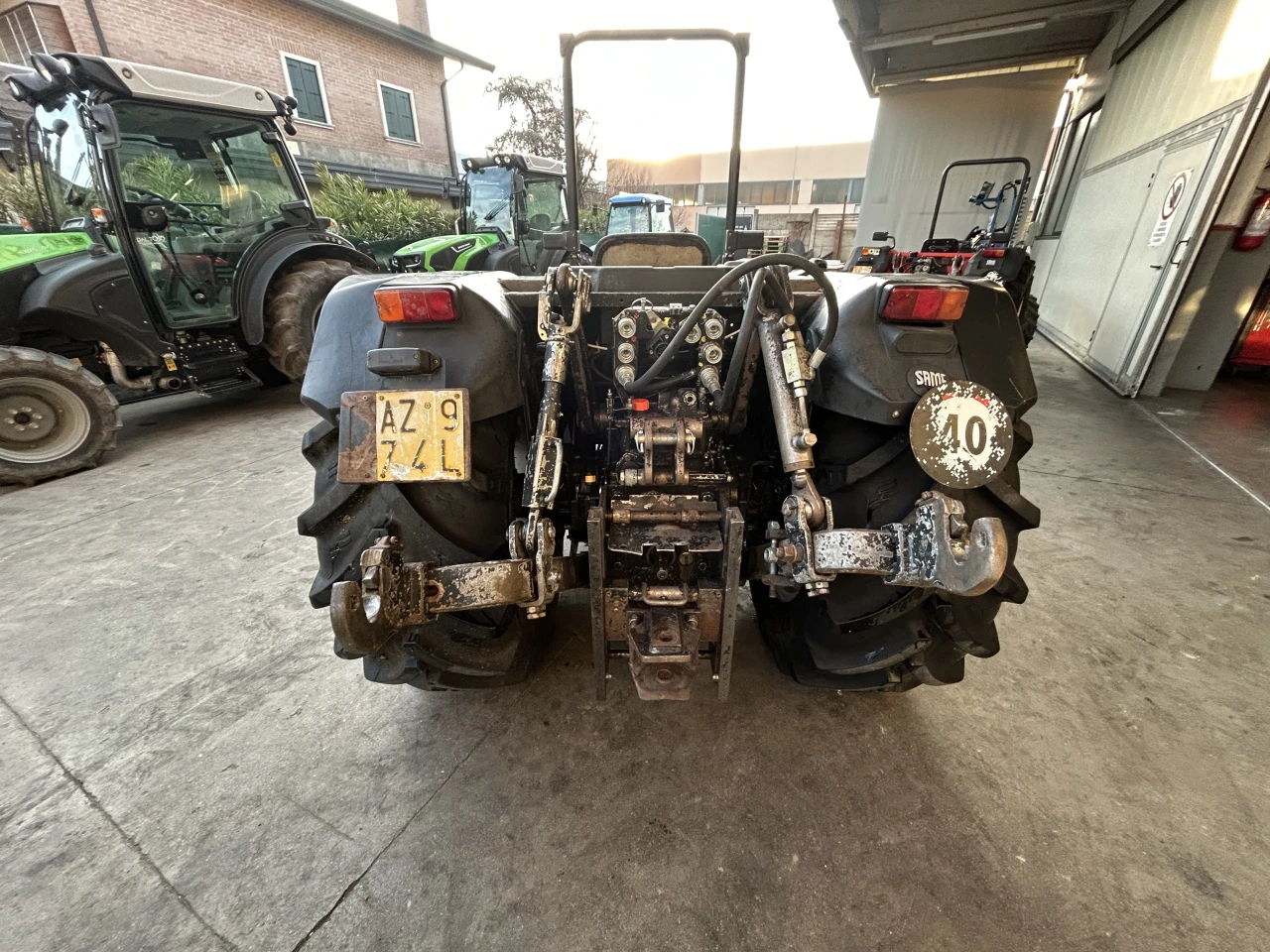 TRATTORE VIGNETO SAME DORADO F 100