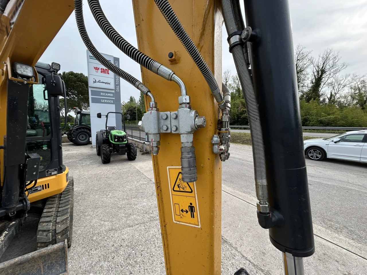 ESCAVATORE LIUGONG 9035