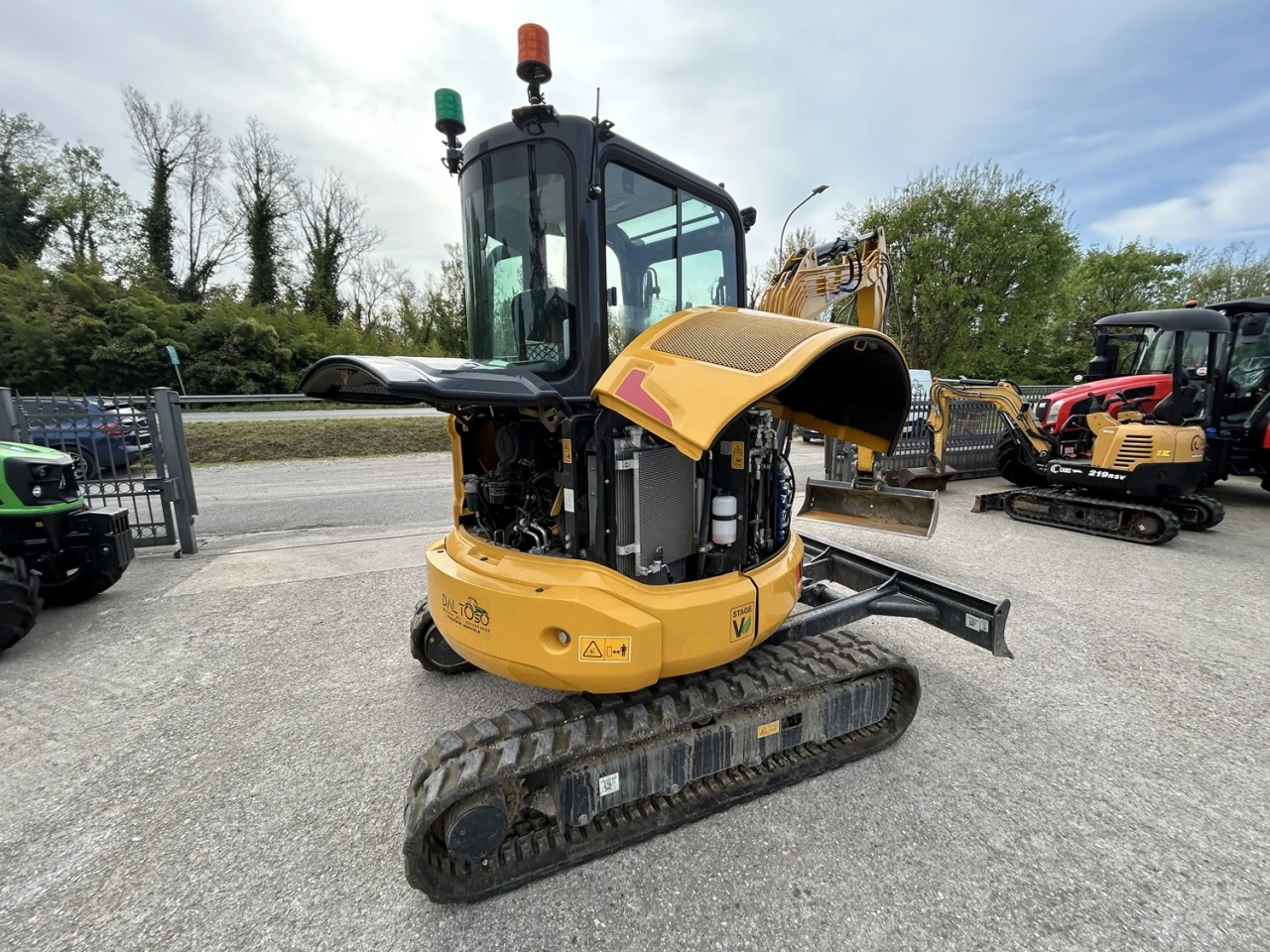 ESCAVATORE LIUGONG 9035