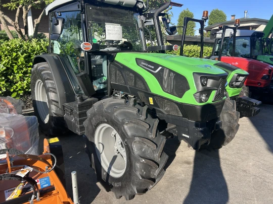 TRATTORE CAMPO APERTO DEUTZ-FAHR 5075 D GS
