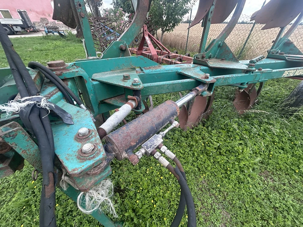 TRIVOMERE PIETRO MORO EUROPA 18