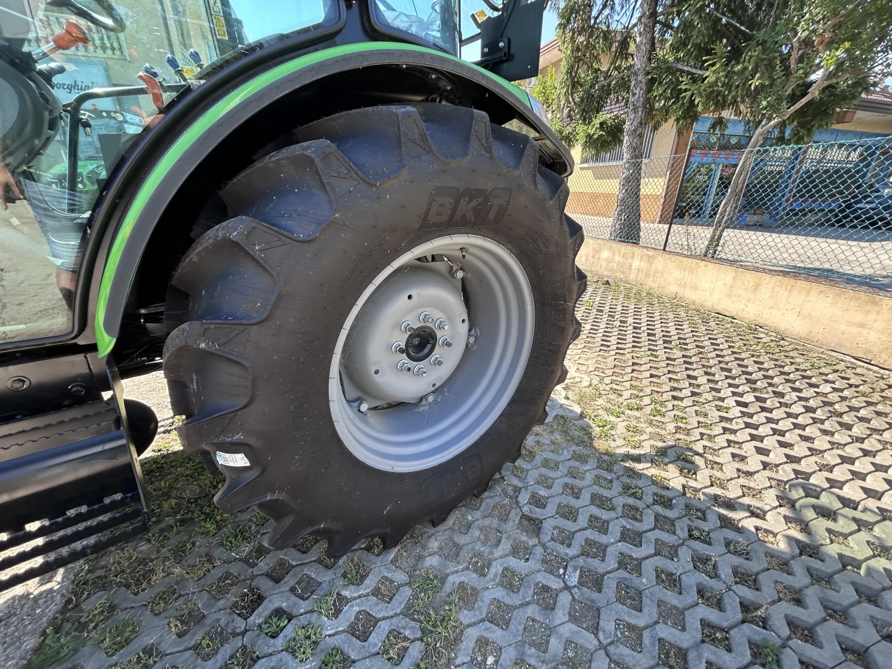 TRATTORE CAMPO APERTO DEUTZ-FAHR 5080 D KEYLINE GS