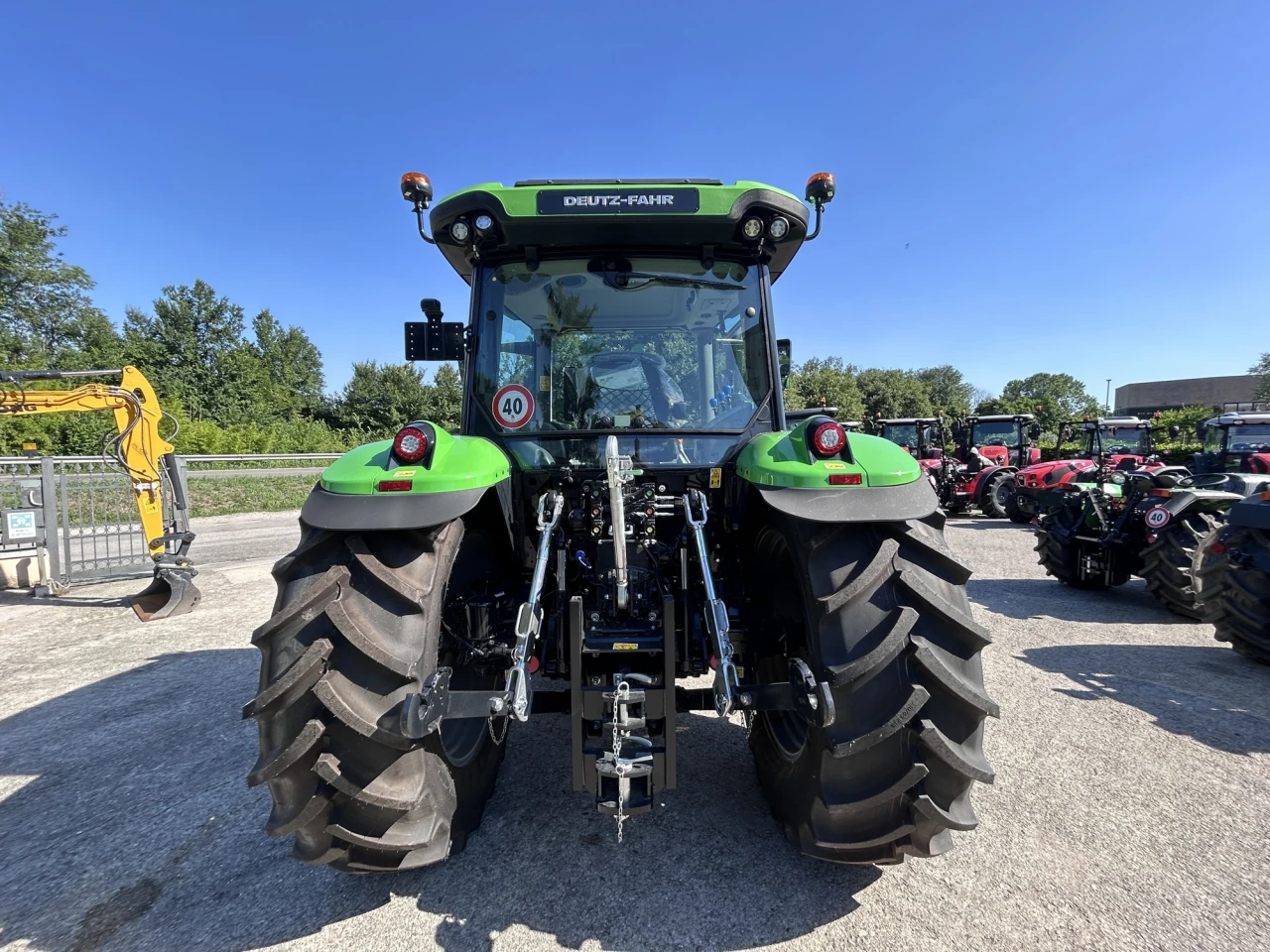 TRATTORE CAMPO APERTO DEUTZ-FAHR 5125 GS