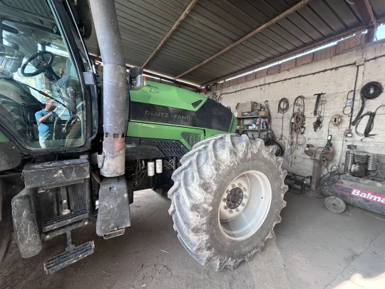 TRATTORE CAMPO APERTO DEUTZ-FAHR AGROTRON L 730