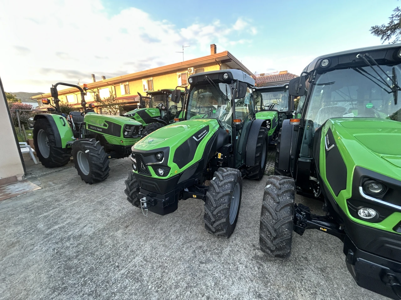 TRATTORE VIGNETO DEUTZ-FAHR 5080 DF ECOLINE LS