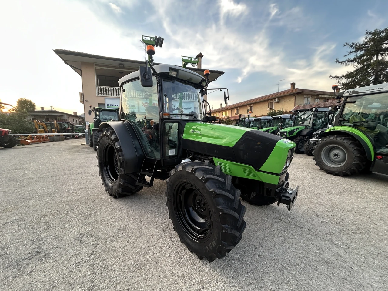 TRATTORE CAMPO APERTO DEUTZ-FAHR AGROPLUS 410 GS