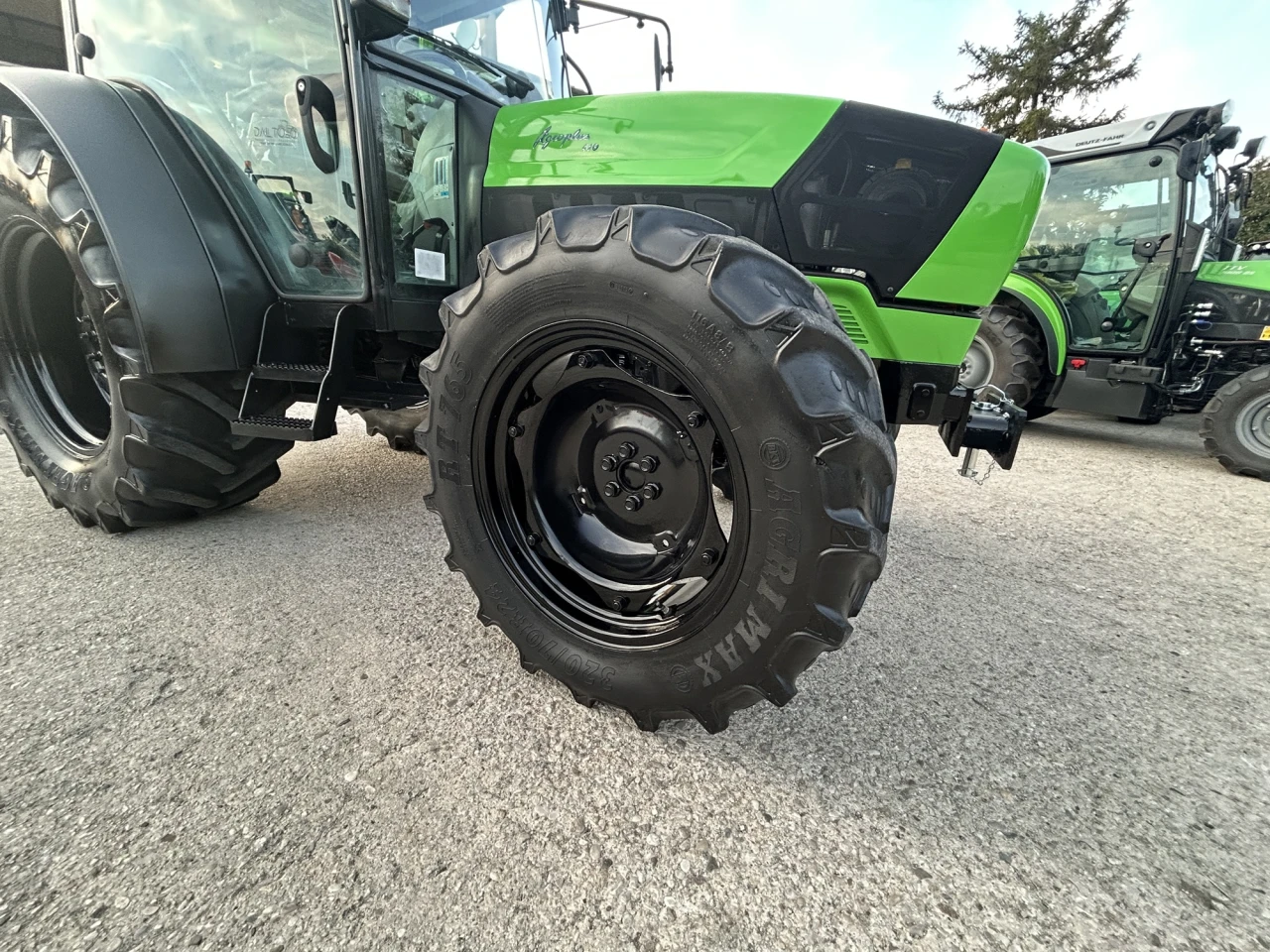 TRATTORE CAMPO APERTO DEUTZ-FAHR AGROPLUS 410 GS
