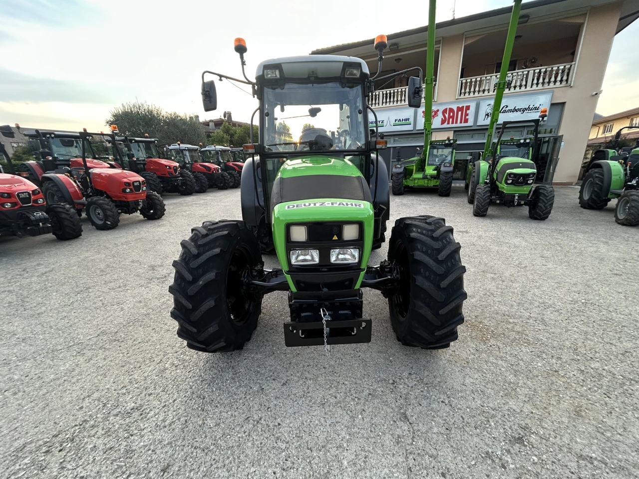 TRATTORE CAMPO APERTO DEUTZ-FAHR AGROPLUS 410 GS